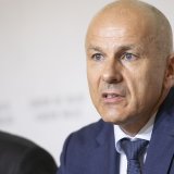 Le procureur général du ministère public du canton du Valais Nicolas Dubuis a annoncé lundi lors d'une conférence de presse "vouloir mettre en pratique les recommandations du conseil de la magistrature" avant de partir, fin 2023 (archives).